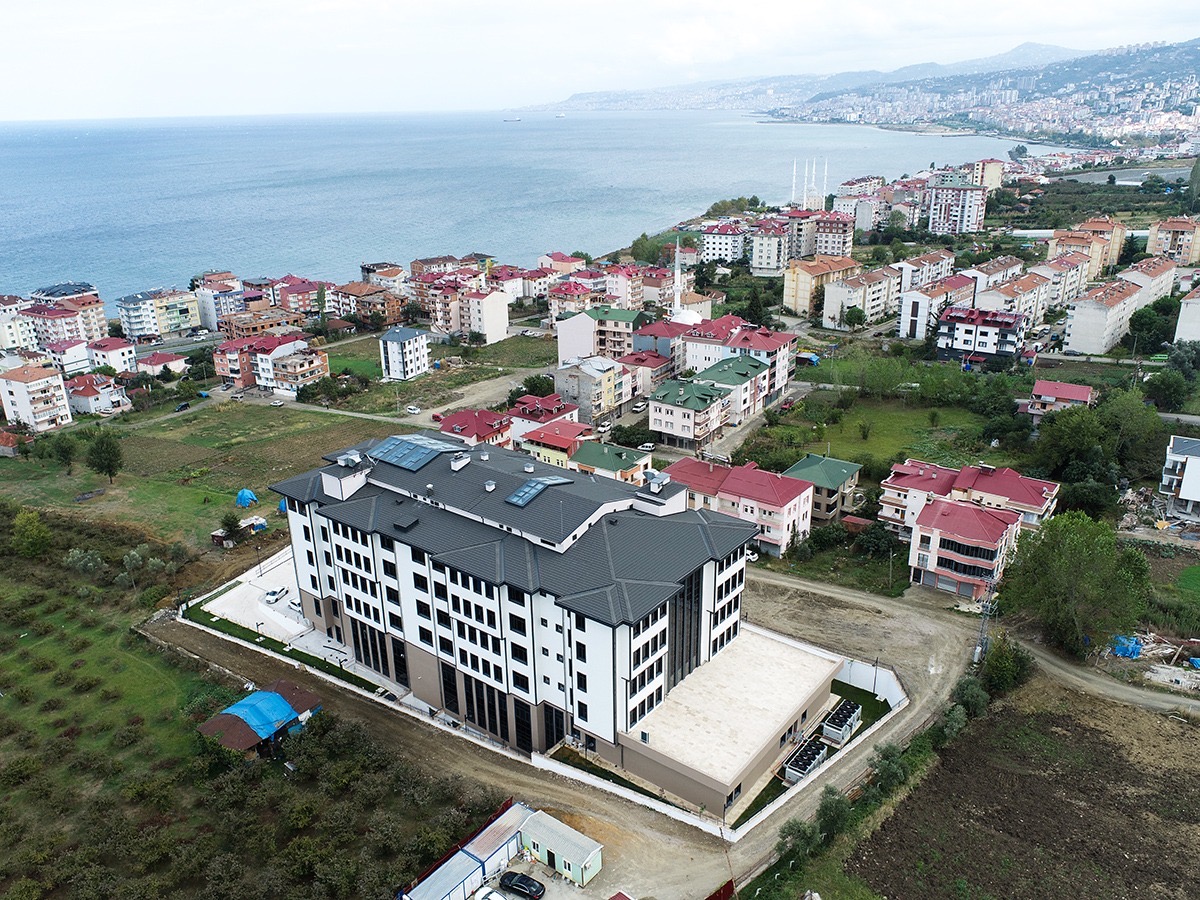 63425A36 C1C2 4Bf0 9D7E 21A17487F8E5