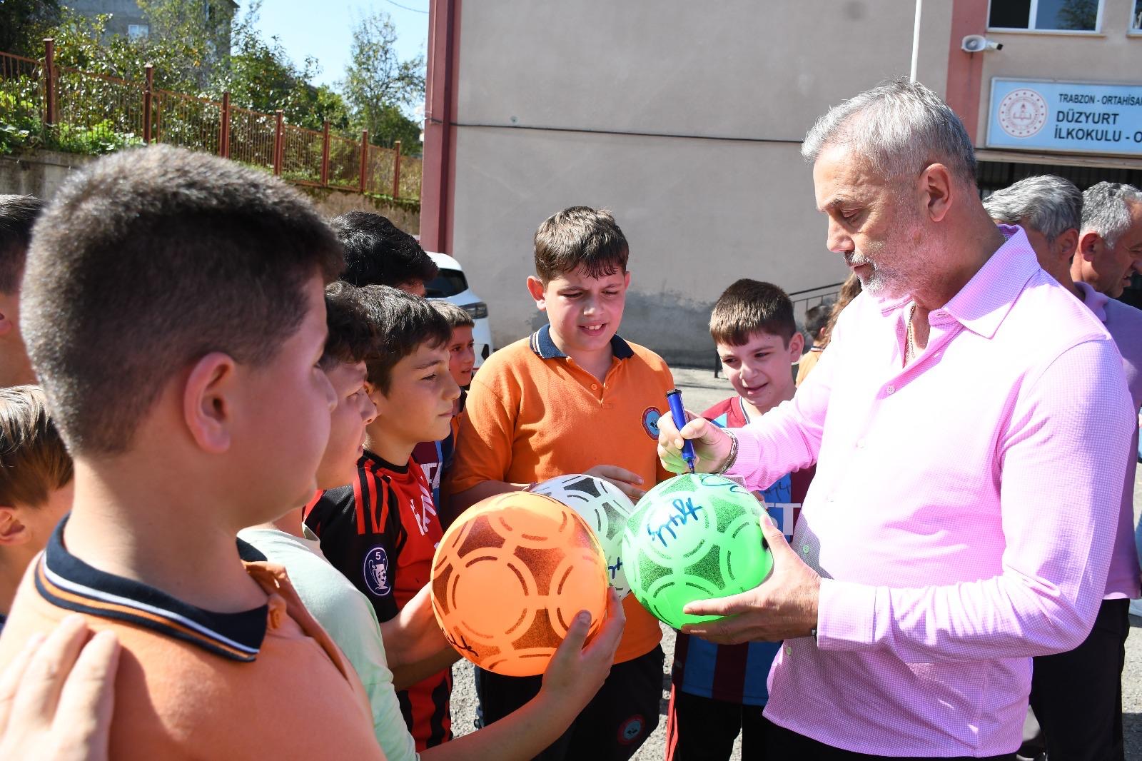 67Ebd126 3F99 42E0 B561 431B5C64Fae1