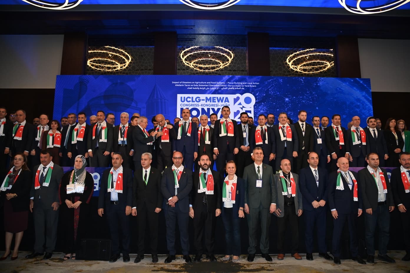 74E4Acf7 40C7 4Eae A832 2000543Dad6A