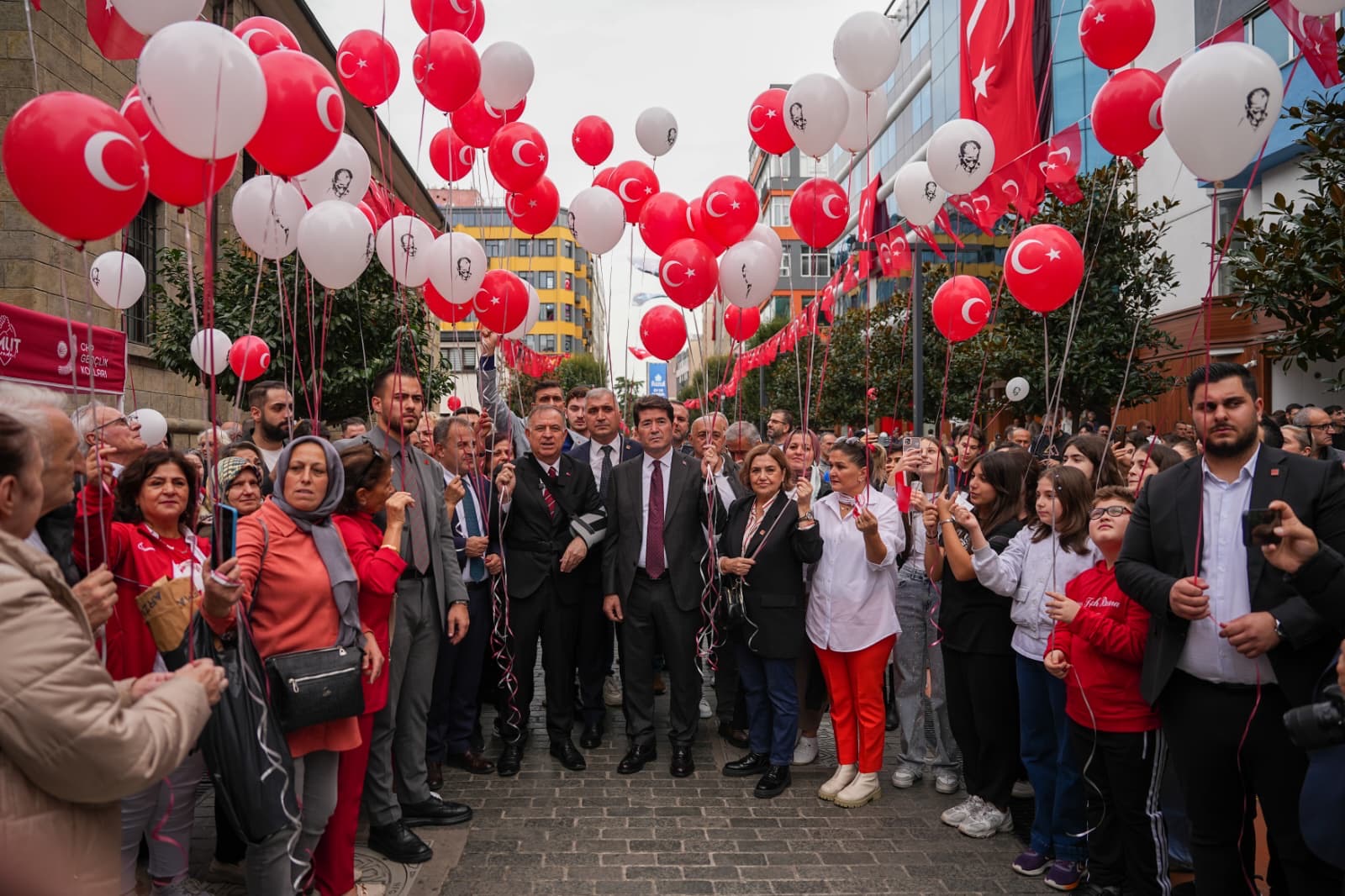 8655418C E6E1 4588 B002 9Bed41Aa3731