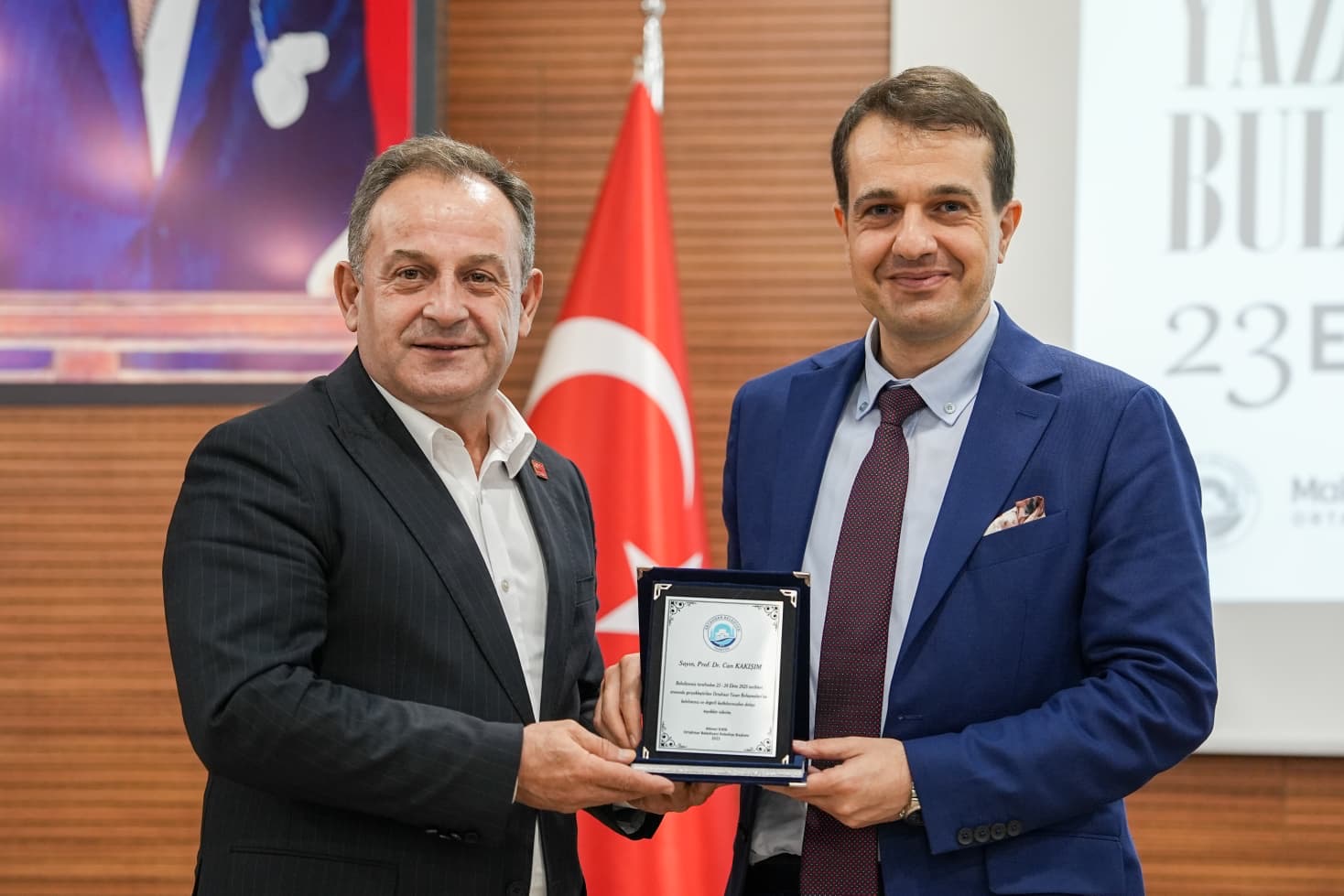 899008E9 0C51 4A32 8B1F 7119Ada5D789