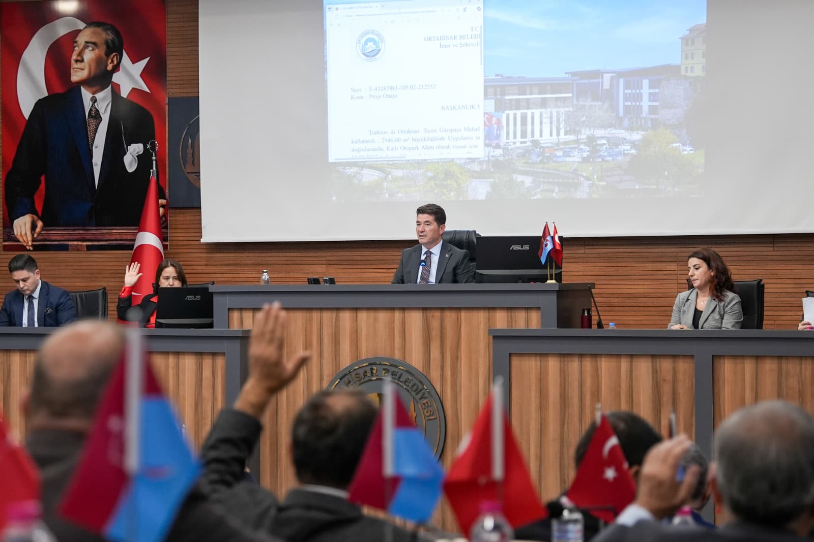 97F4D320 Bb5A 4726 B5Df 3B95D0Af8Ebf