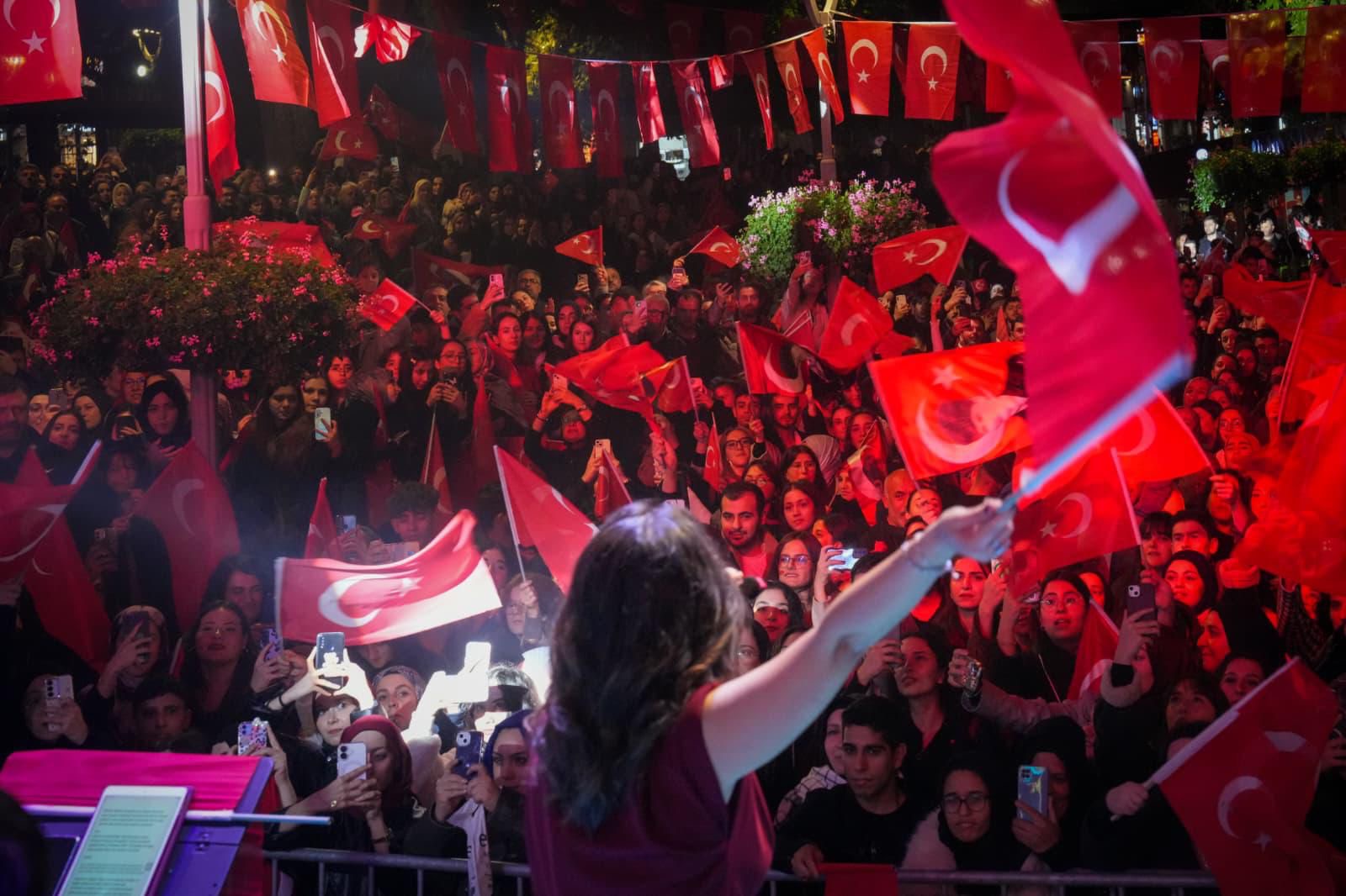 9864008B 6973 45Bc 81D4 Eac6D17A7378