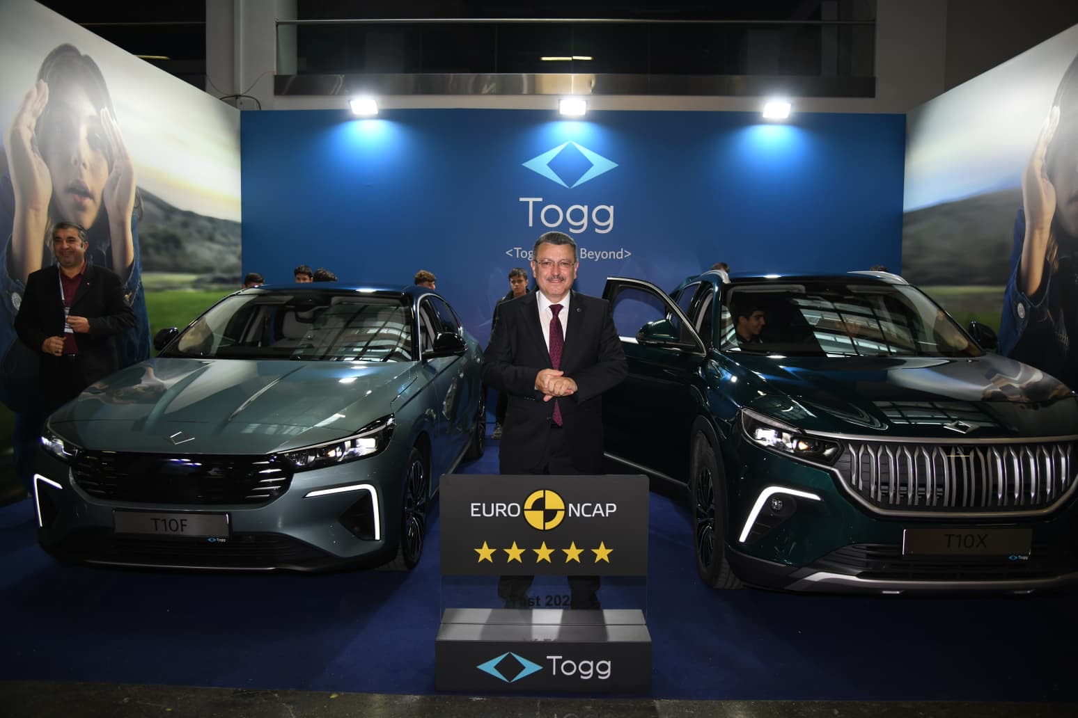 B0881677 3931 440F 9693 4D024307Fc1D