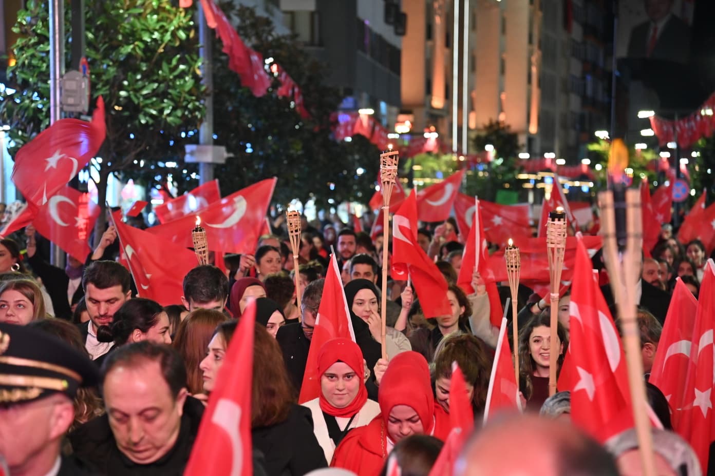 B1D5Cc44 6A38 41C6 A61D 8C9Cdb1B6881