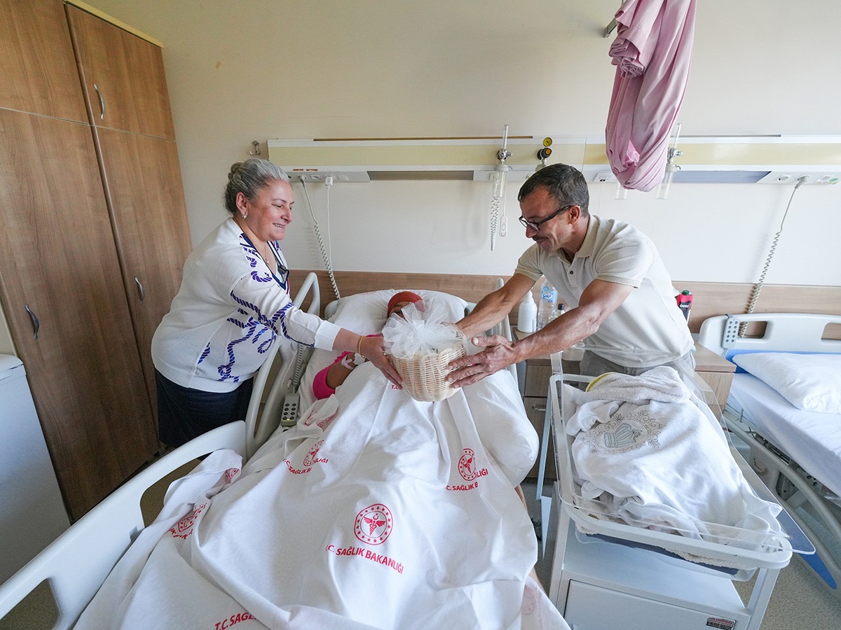 B4C7A4B4 8Ba8 463E 9C6A 9837088C25F6