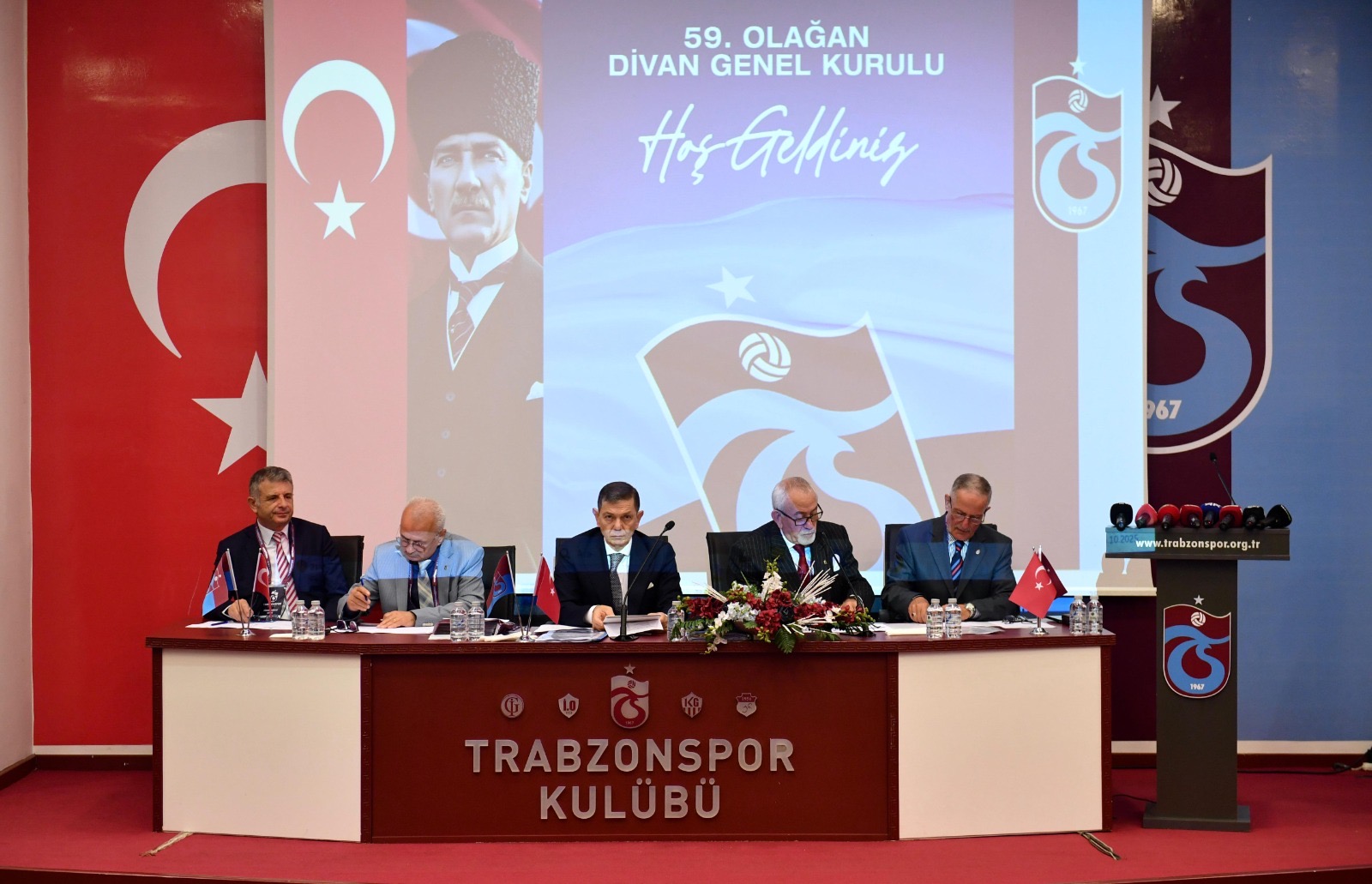 B85Ecc6B 3B9A 4549 91F7 D26682F19Ec7