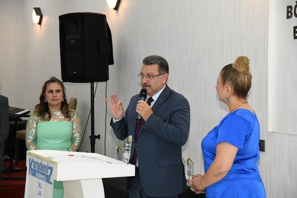 C C A5 D59 E 44 C4 47 D7 B A E A 870430 A304 C5