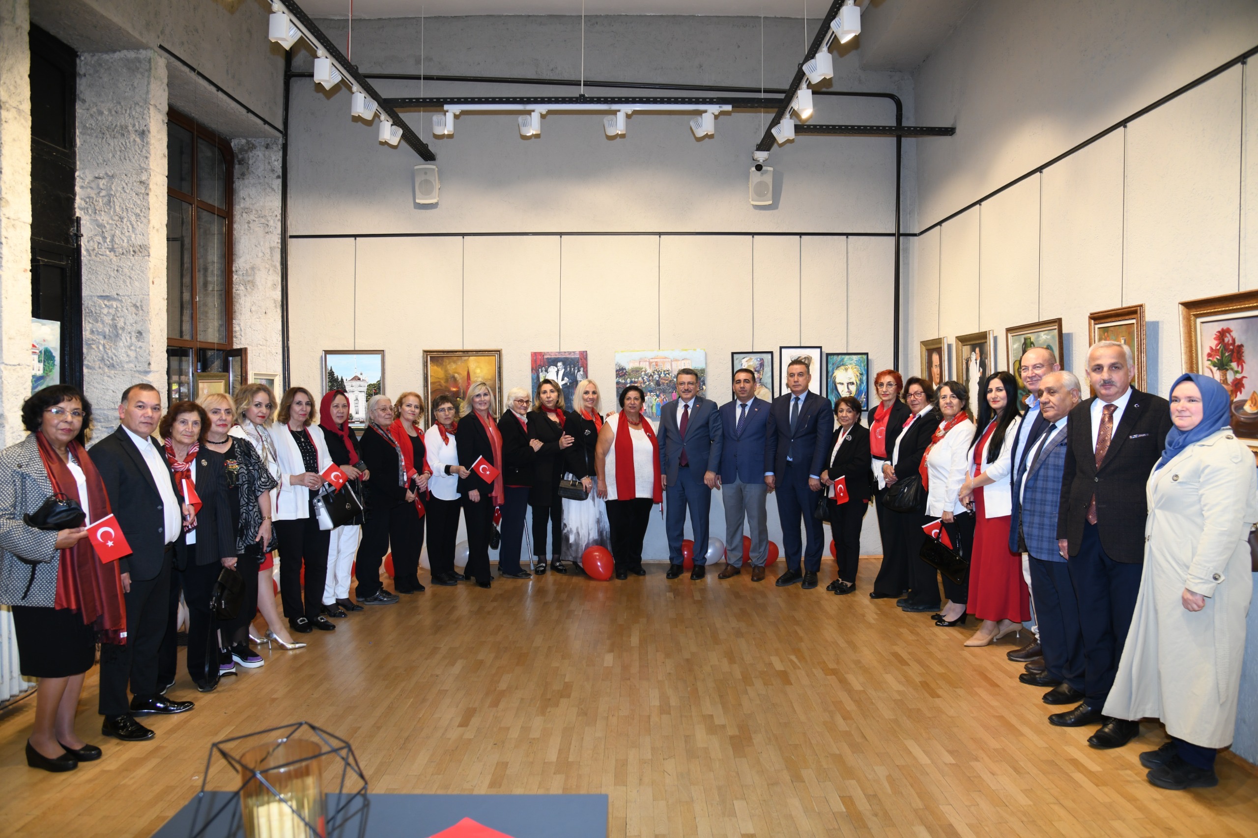 Cd940820 E488 4956 9963 A8C9713F6Ce3