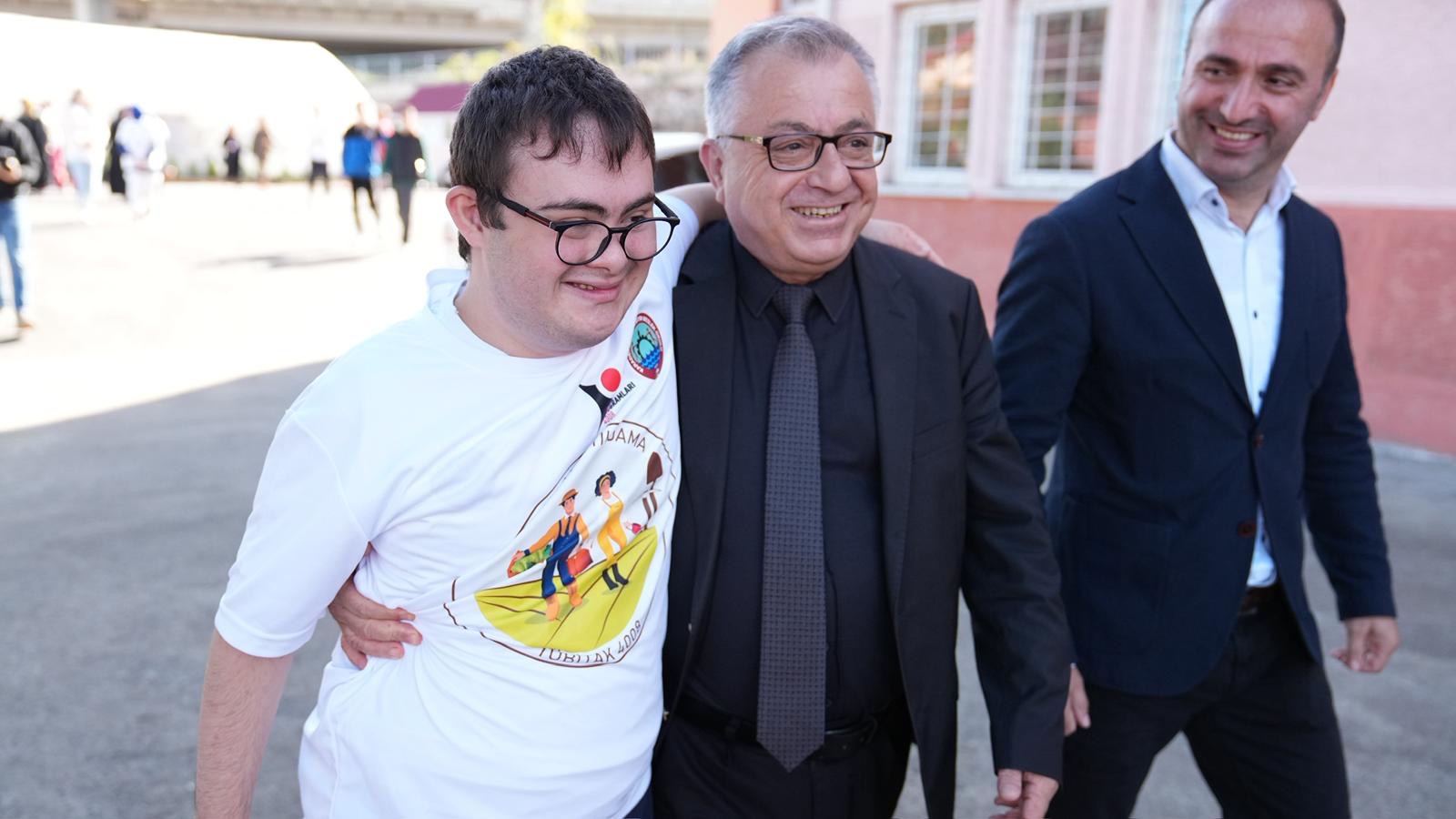 De83F524 C29A 4757 A27B 39989Df26488