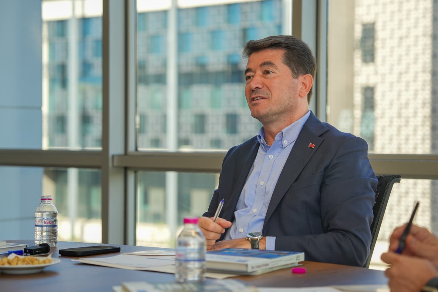 E0D1Afe5 4Efc 47Ce Aa1D E5135F9Cfa30