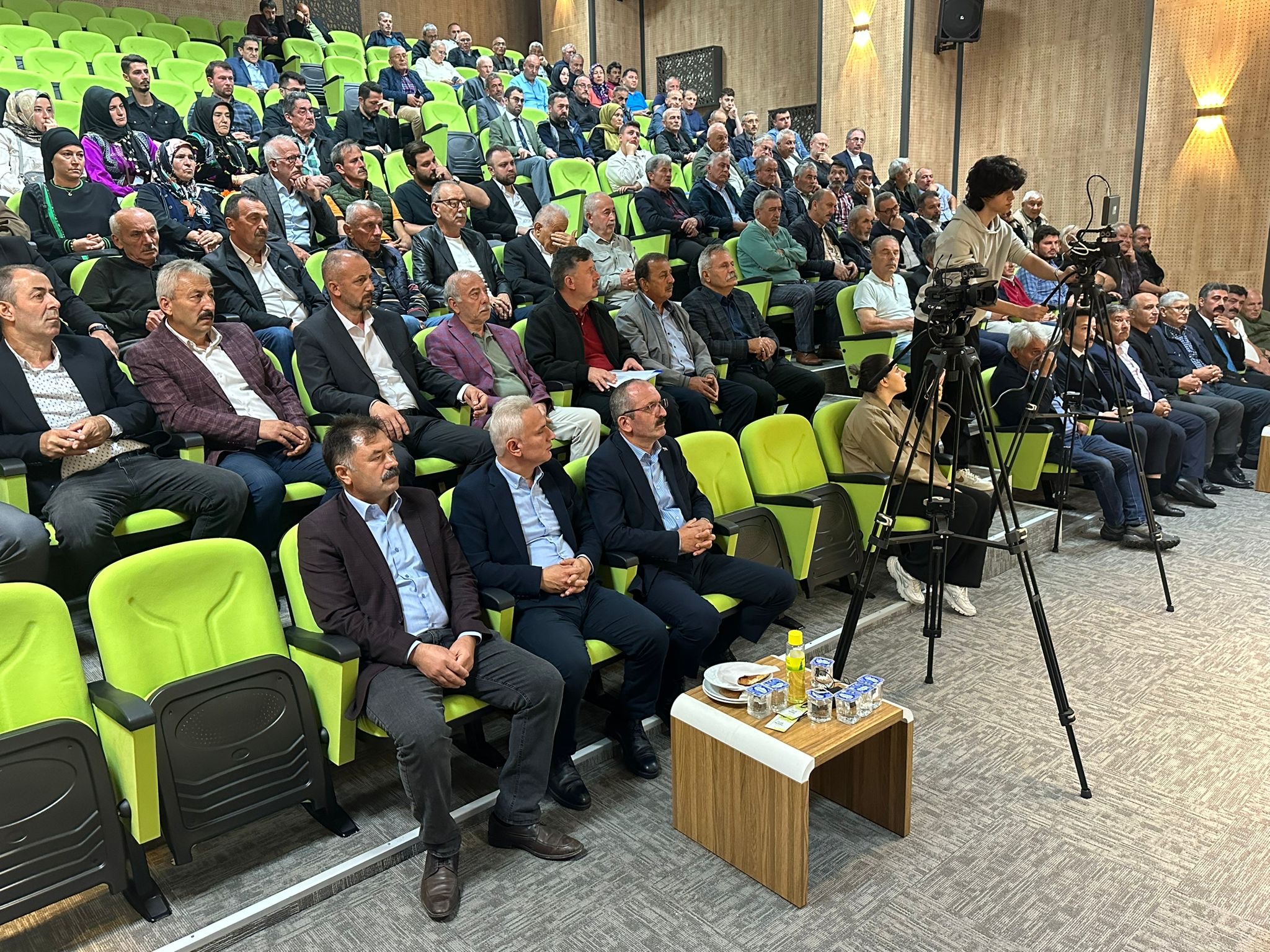 E66240Bd Bb51 426B Be52 7E4F9D747A63