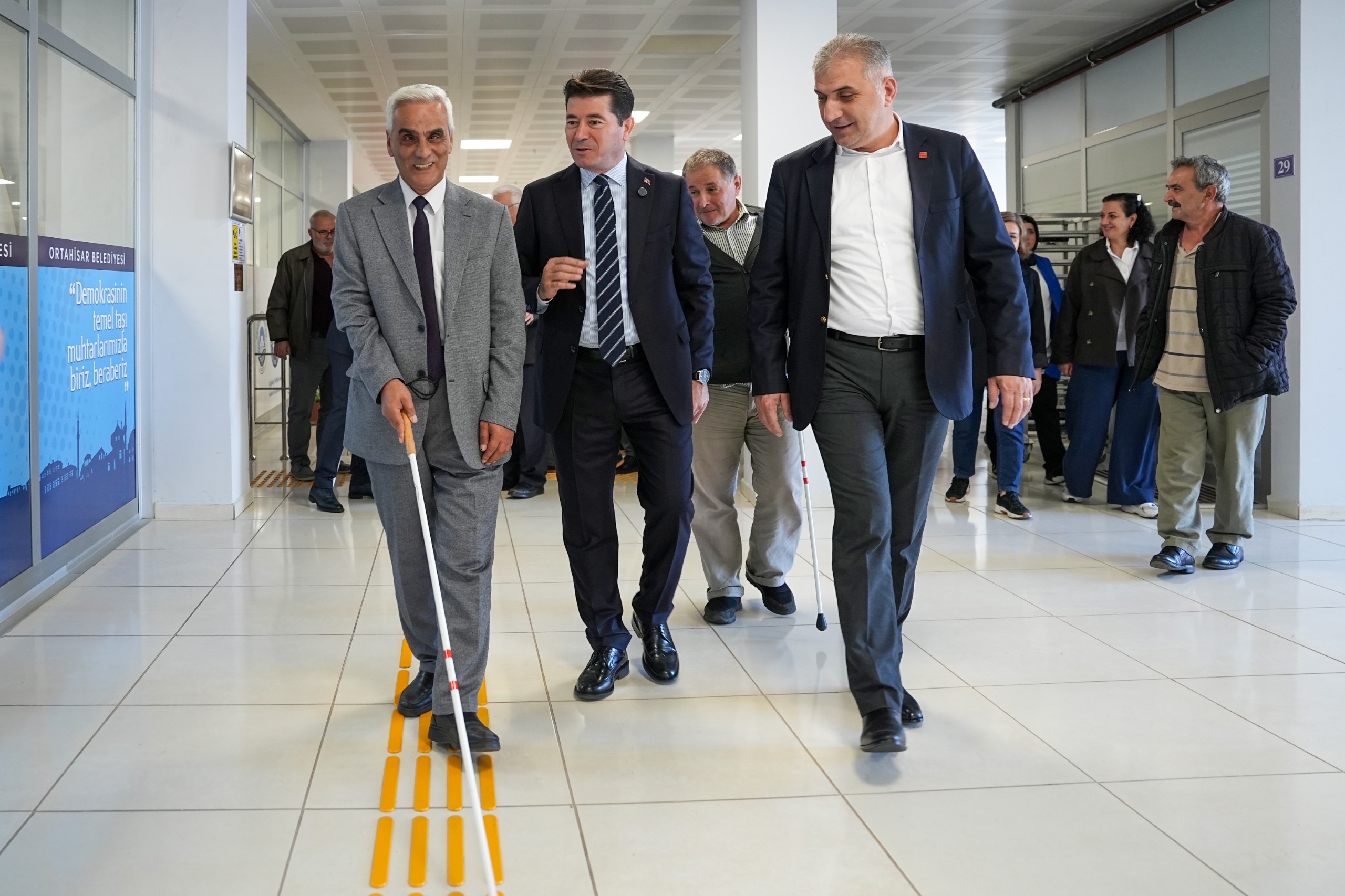 E6A9Eb60 Ea81 4870 9988 0F0C3C8C4241