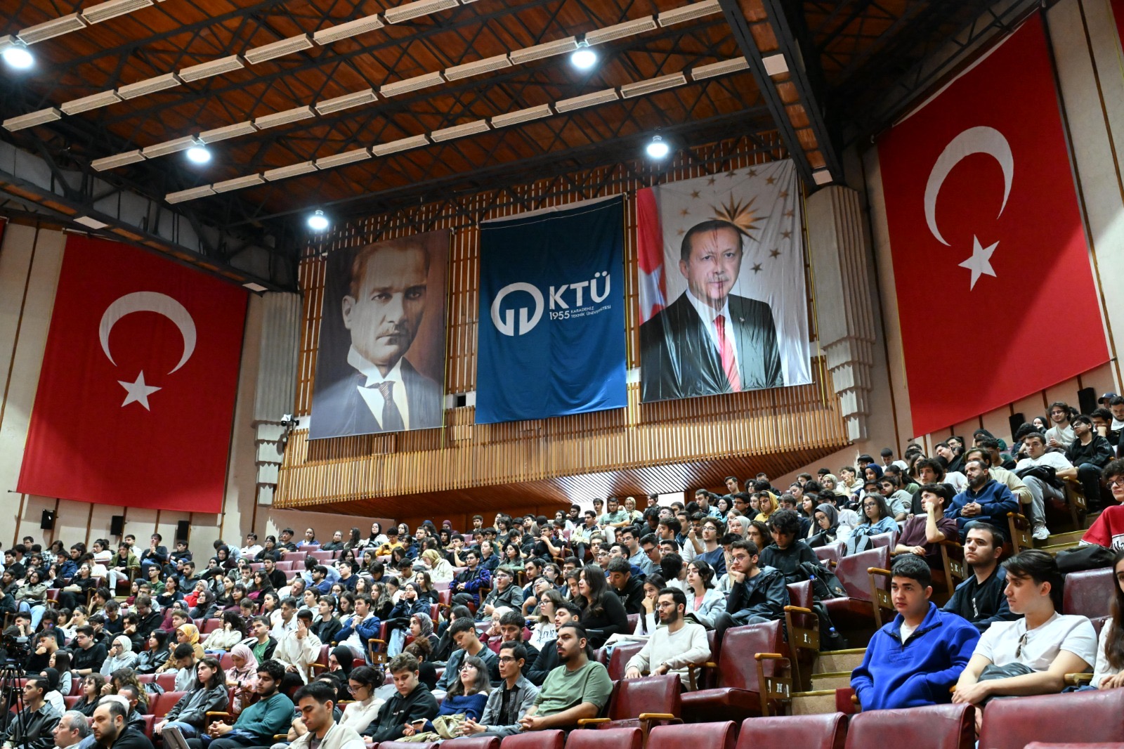 Eb1Bfdd9 A671 4A0B 8A97 Cecce7150F35