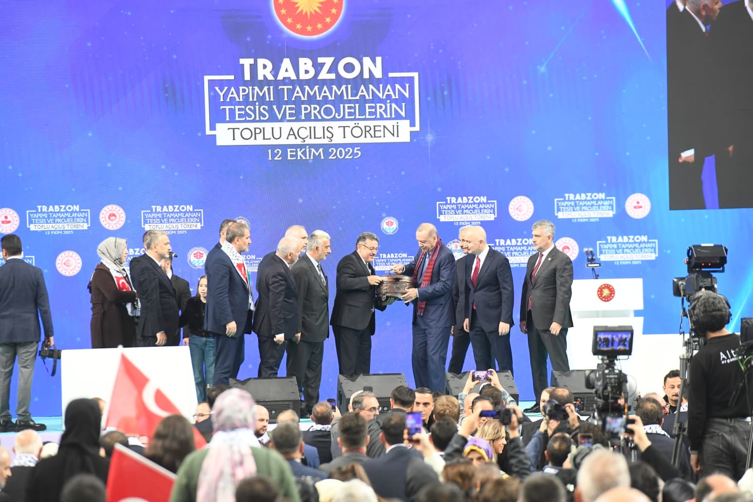 Ee822Eae F82A 4177 Abb0 0C53F43E9800