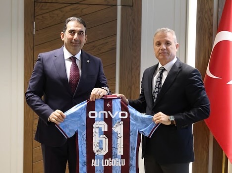 F E E80 D0 7595 4 A92 970 B A A A37 E229 B F6