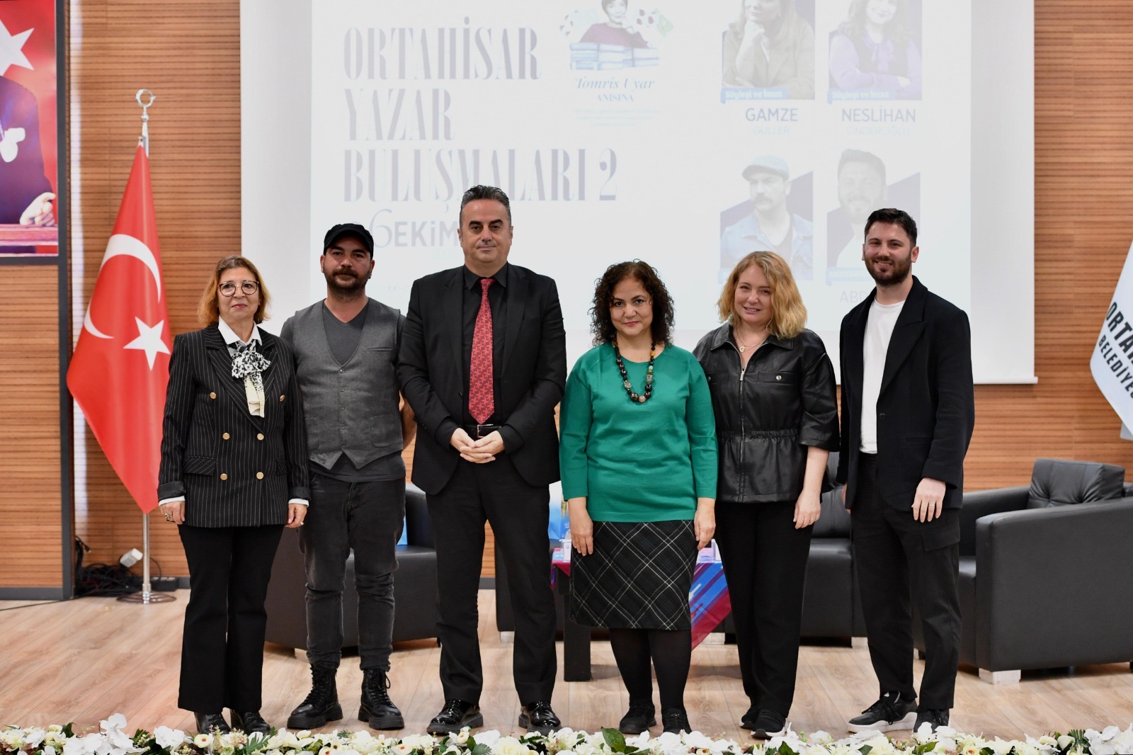 F42B023F C472 411B 9365 Cc947Bae6B37