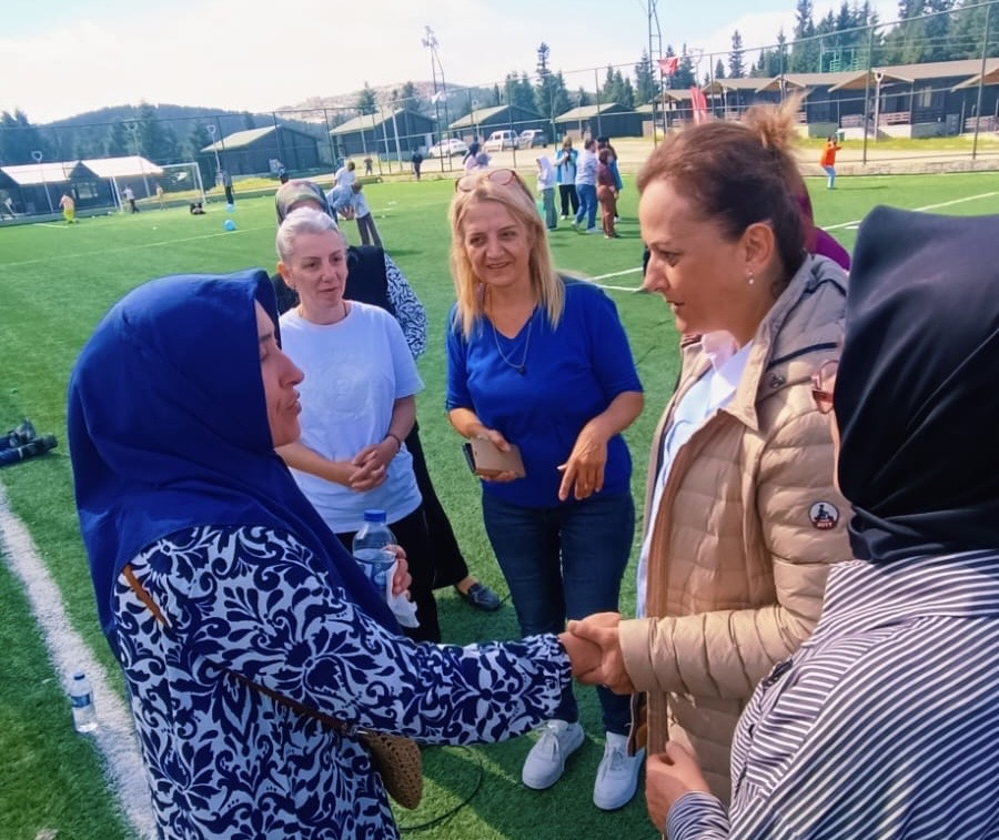 Ff04955C 75D8 4C42 928E 3E97C4125Fb8