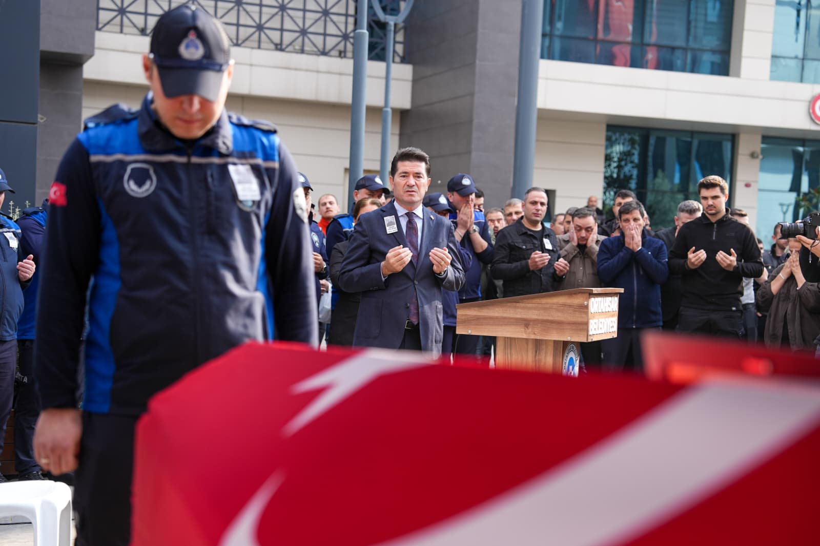 02F5Ce3B 1A8D 403F 9702 93E028C4333C