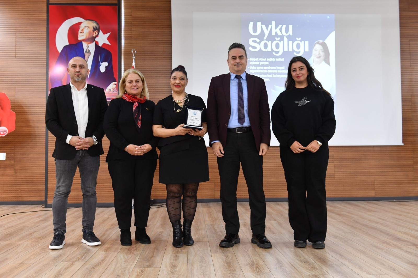 17E3518A 3545 4Bbd 917D 6C2C4Ca1De9C