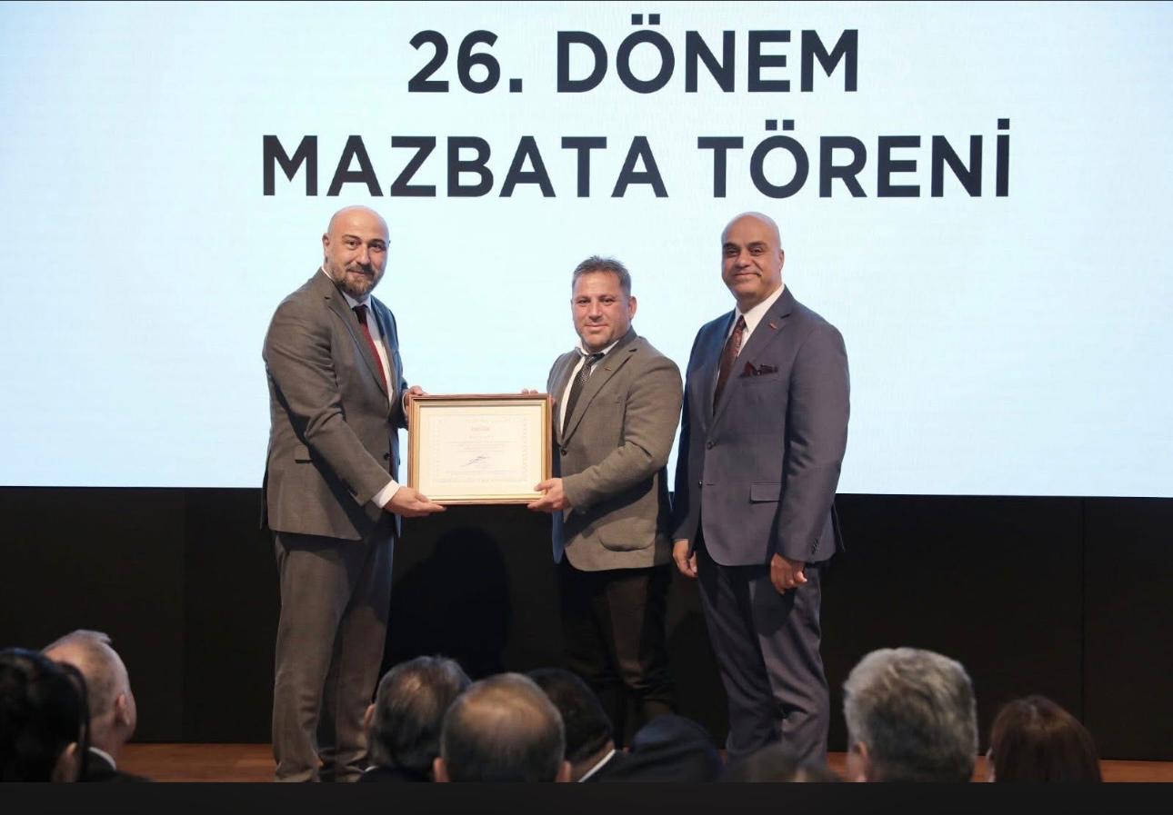 1F1Eef9B 4D8E 4B0C 90Ff 5976Abf06Da4