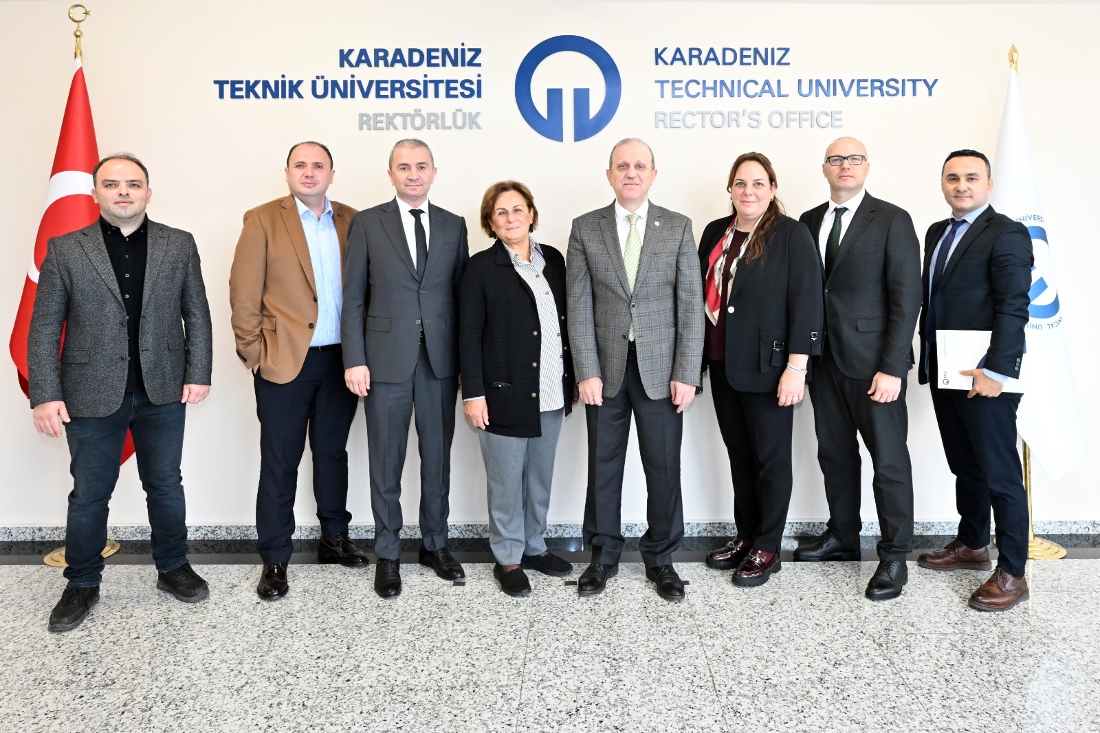 2A5E26C0 1D42 4858 8Ba8 7Aeb1114817B