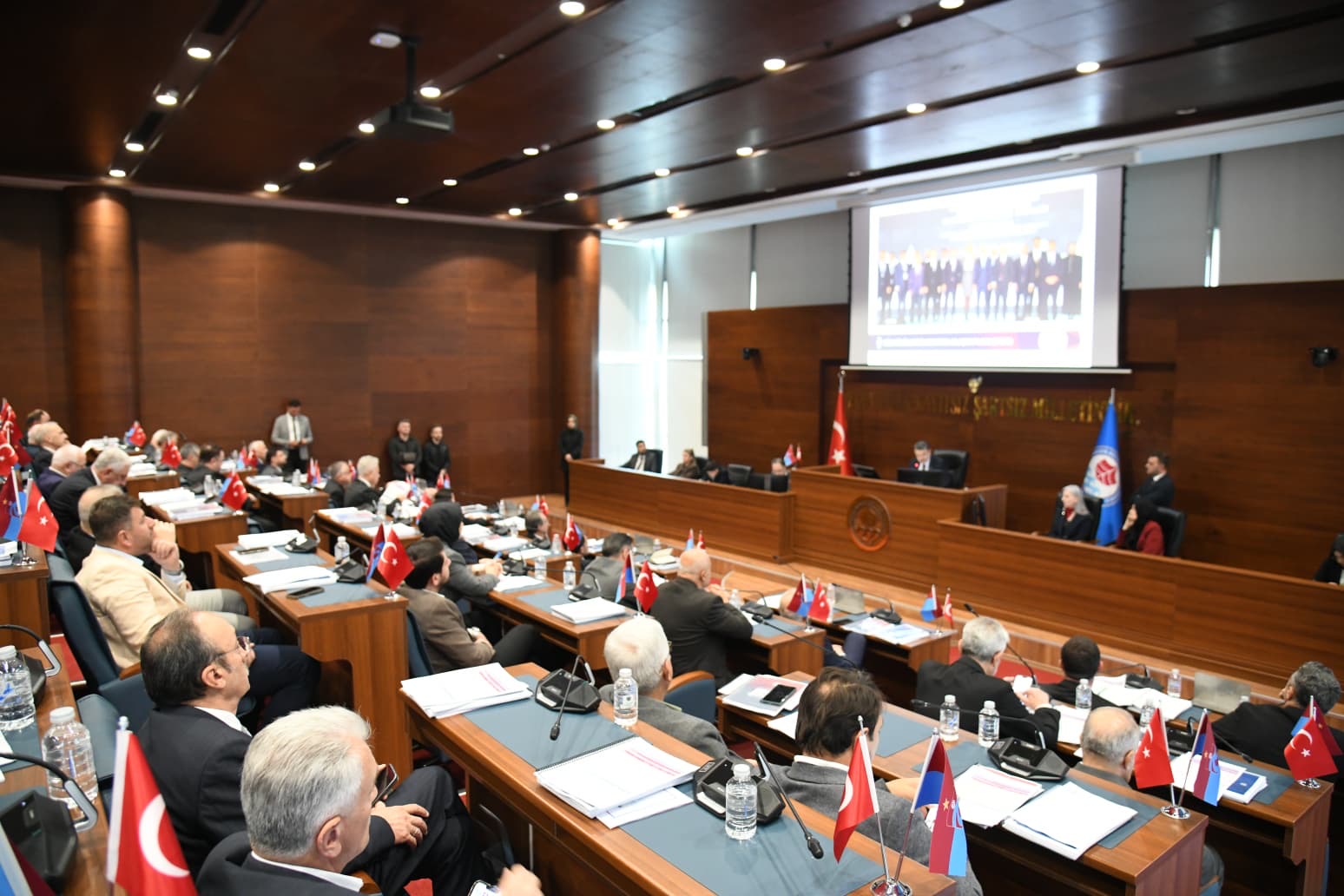 2D30702E D272 419D B430 007280891599