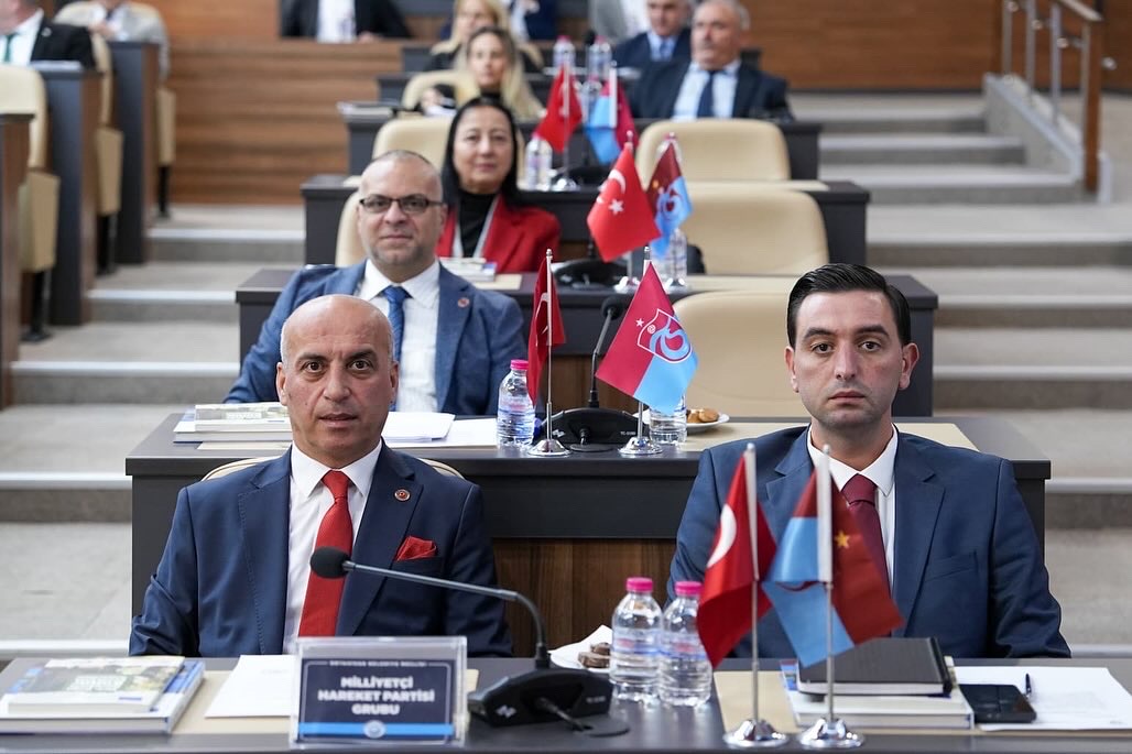 3551 E62 B B1 A D 40 B4 B C B F 2 C64 F C6750 D2