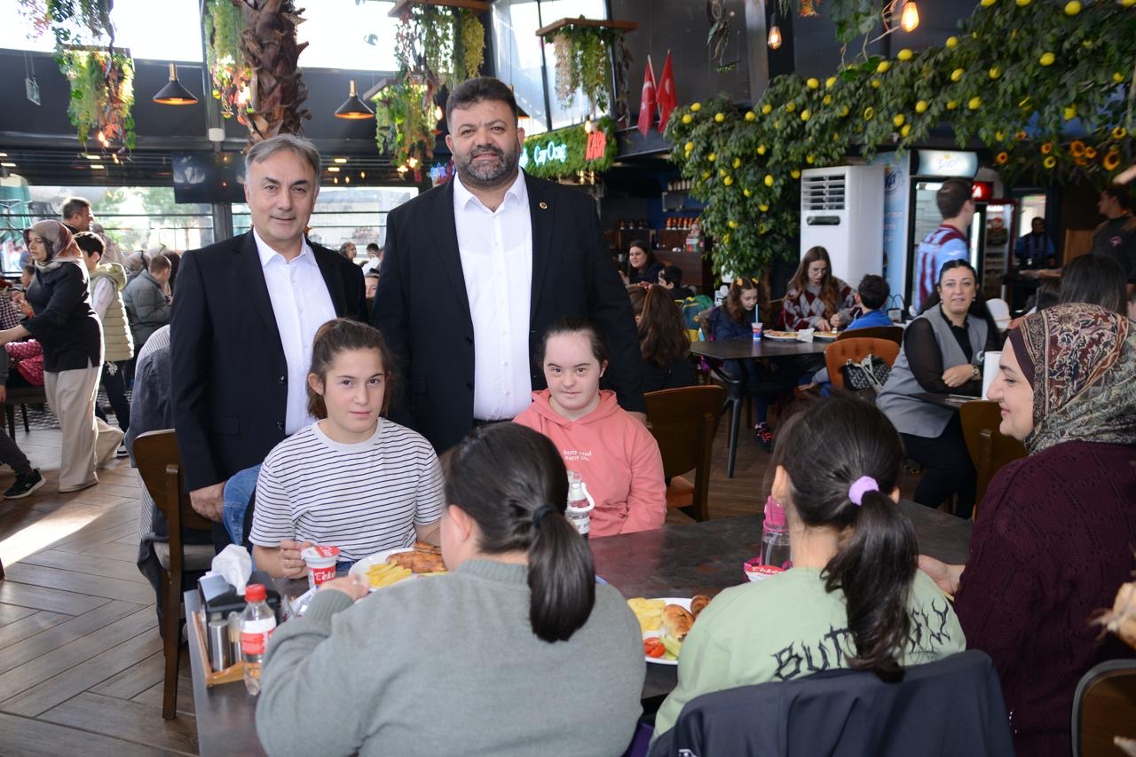 40606B8C C03C 4169 98Dd 34Efbd0Cea02