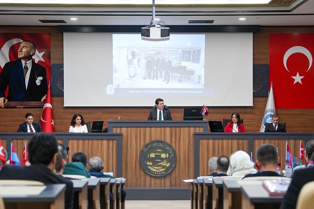 4331560 C 3 F D C 4 D3 C 9 C F A F8 D25 C4 F E76