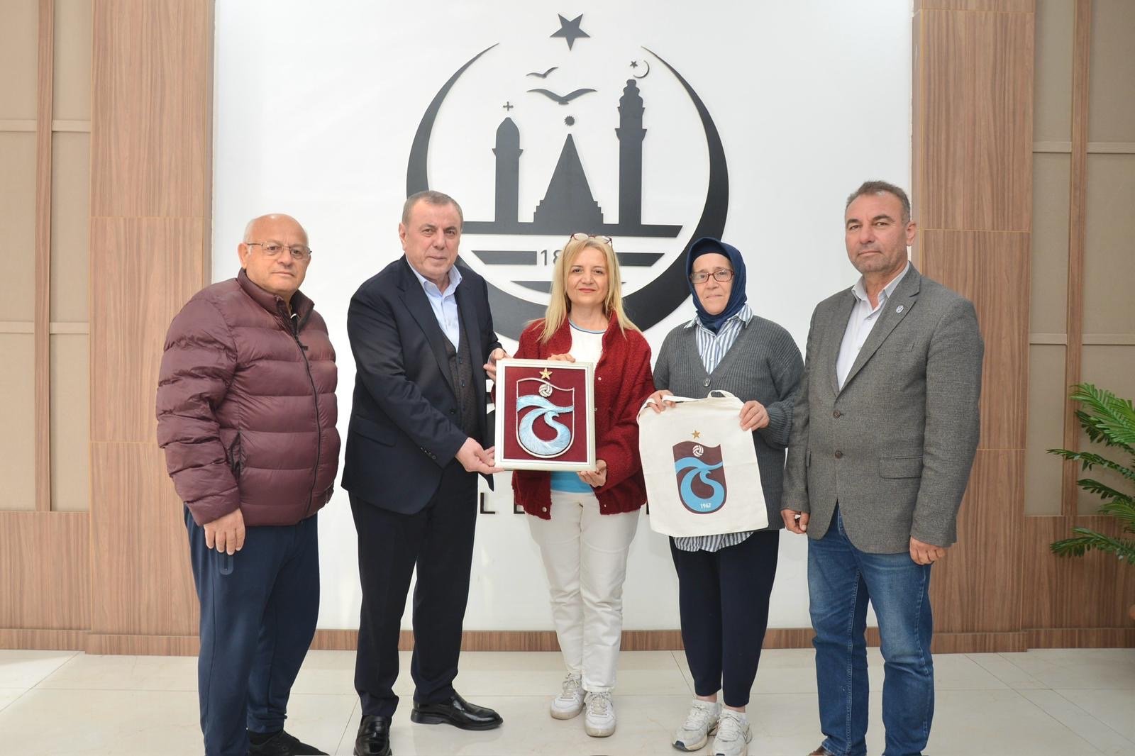 4Ac9A8D2 Edb3 4896 B8D1 33A5855F2882