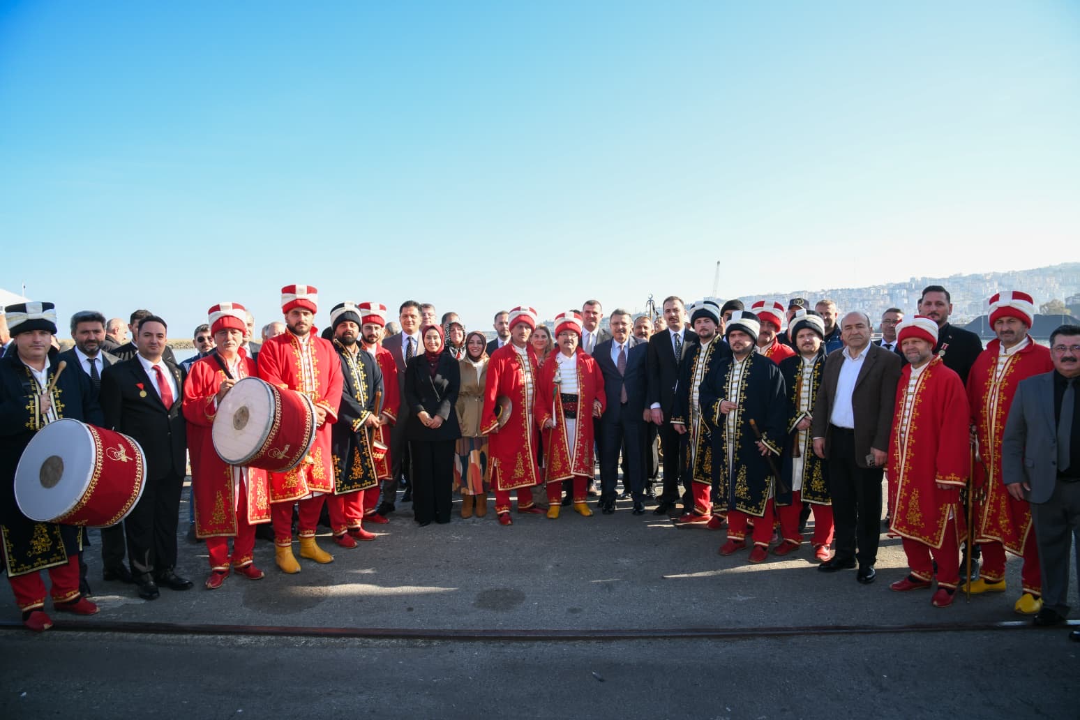 4E7Ff942 B064 4A0F Bb70 406B4C70A335