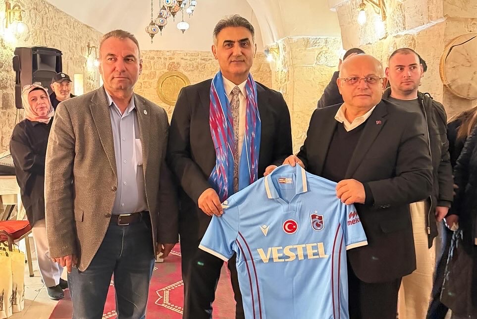 56 A B63 A0 B270 4113 91 D E F B D D4702 F D2 F