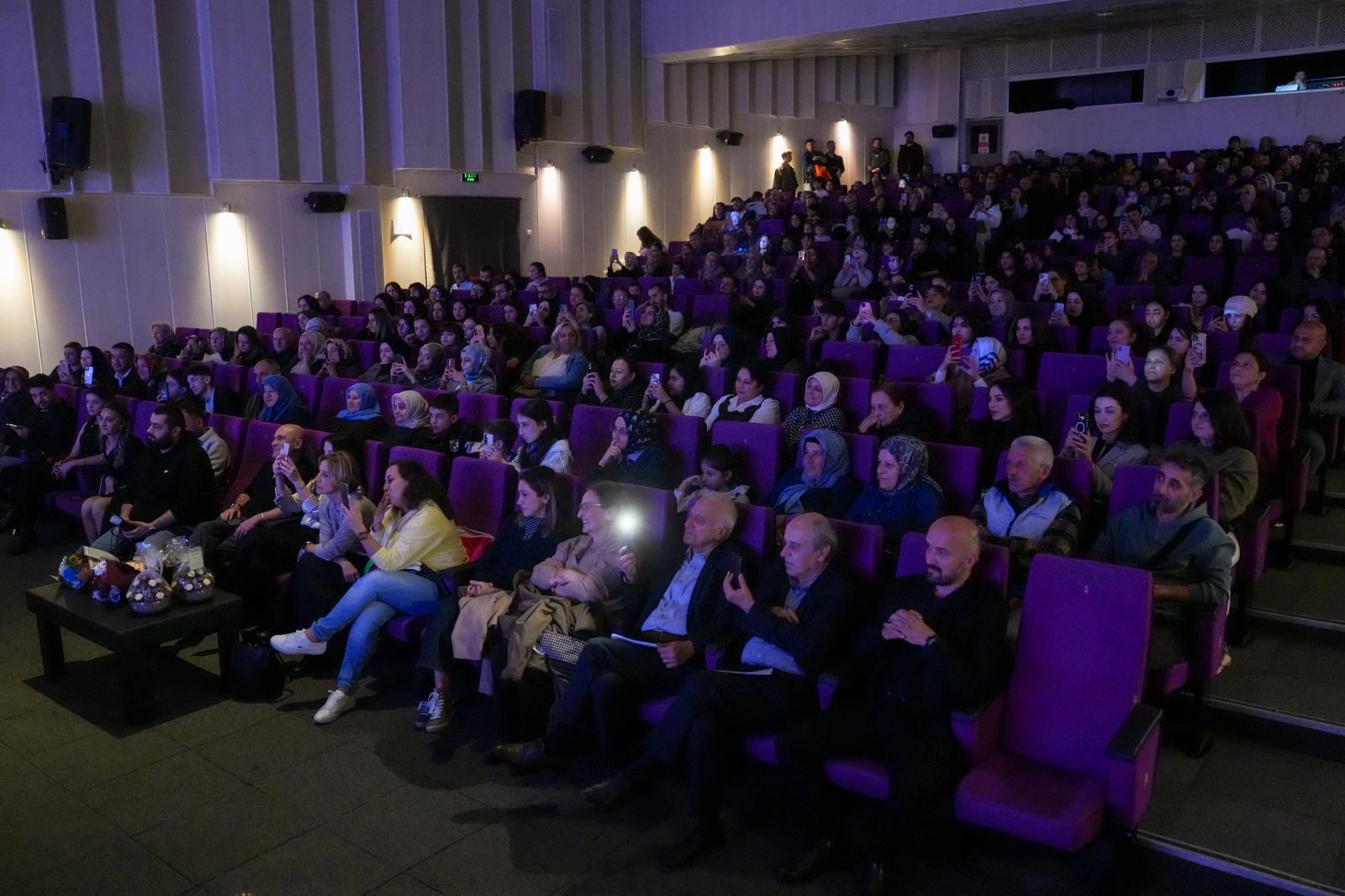 5E4F0Cbe 73Ad 4700 A4B1 63841412Dbdf