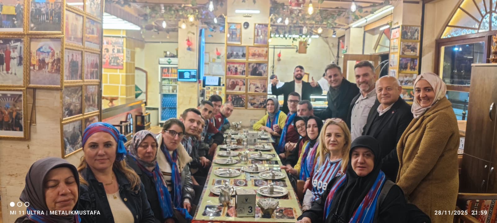 6B95B97A 8Ad9 47Ff A4Ea 2170F68C4517