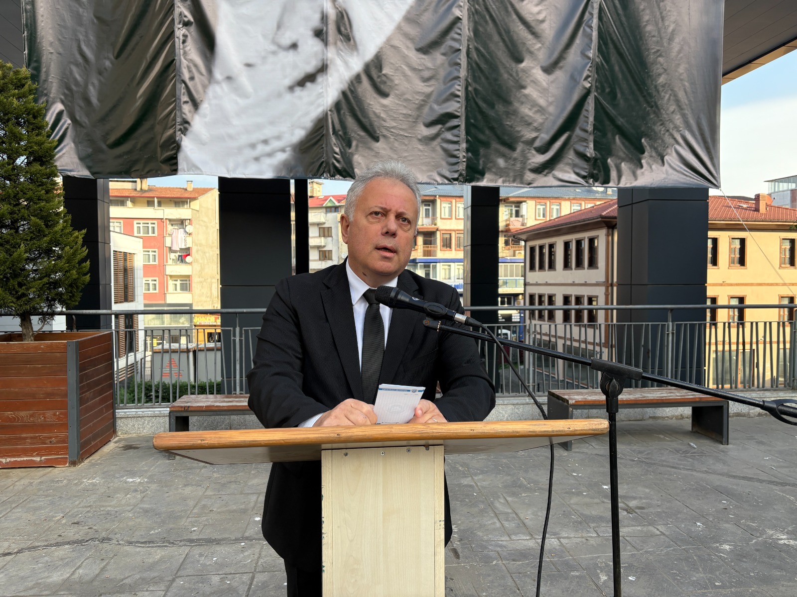 71265503 57F5 4D39 B138 Be7A824Cbbff