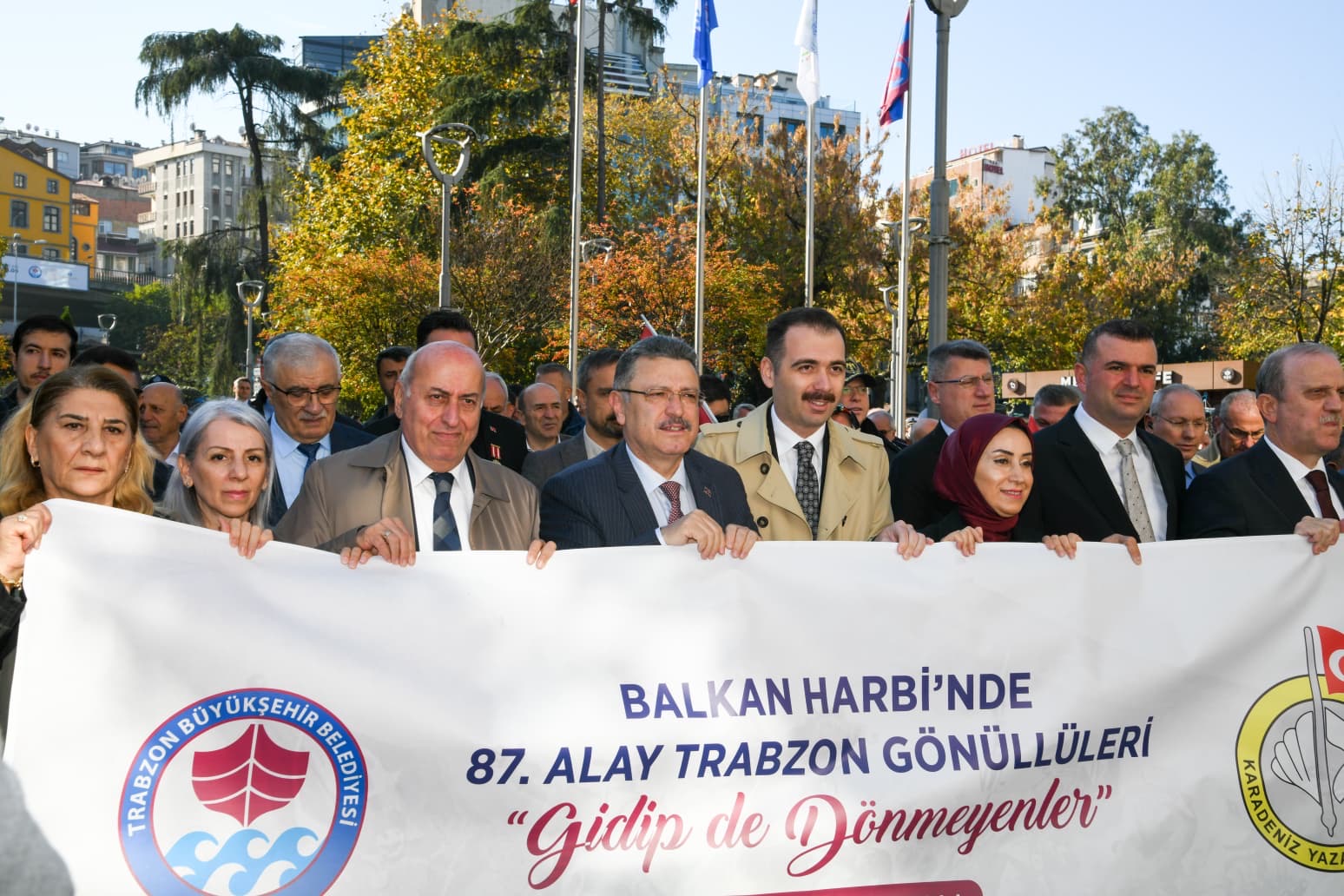 72397216 3E16 41Db 8Cc0 5135E3Bdbf62