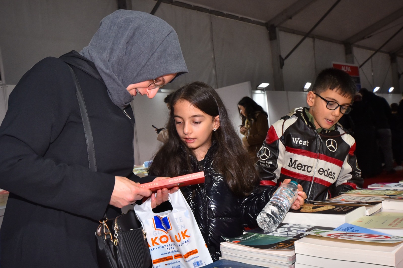 73D78F5D C5E4 4633 A75C 372Eaca001F4