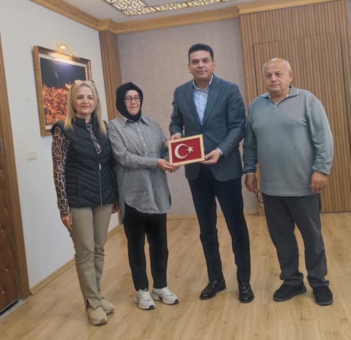 93C040E5 E2E2 46Cc 978B 7Fa9Dbefa033