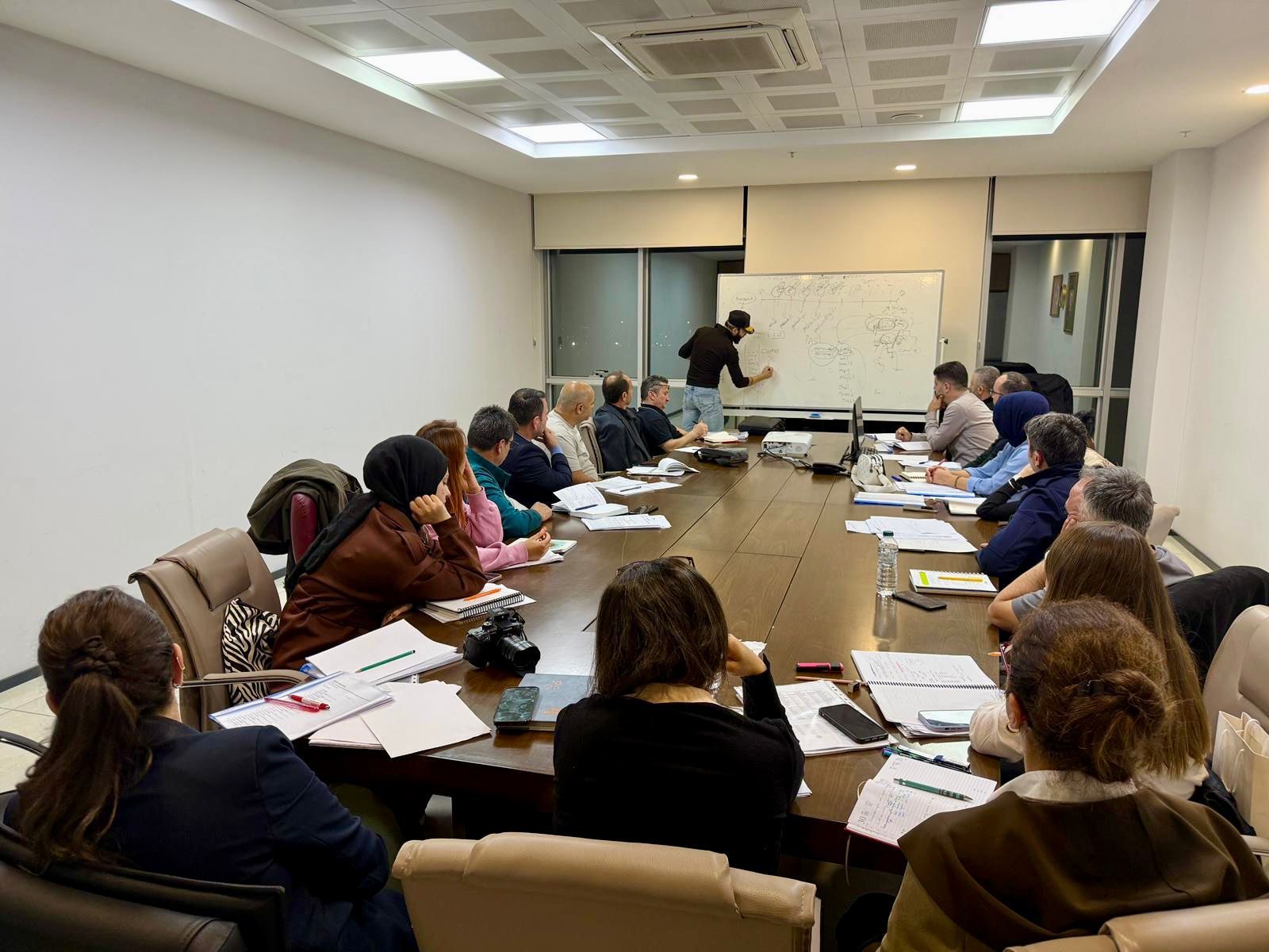 987Ae435 Cec7 4Bea 9Bce 77B3B8F746B0