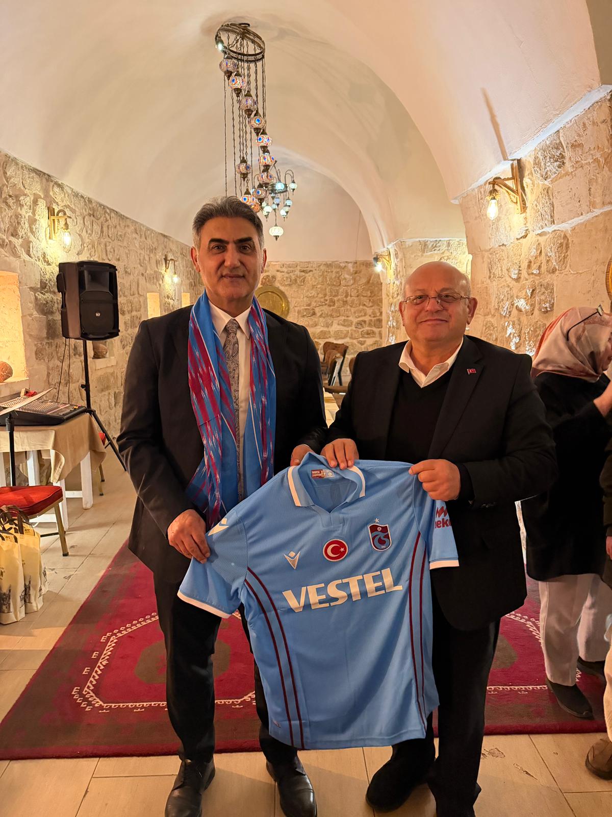 9D1D8379 6828 4C8C 8D32 950D7F7A11Ab