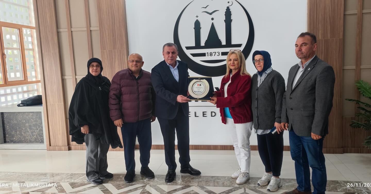 A D2 B D D F B F57 4 F E B 9 F C7 F32 D9 C496 B A A