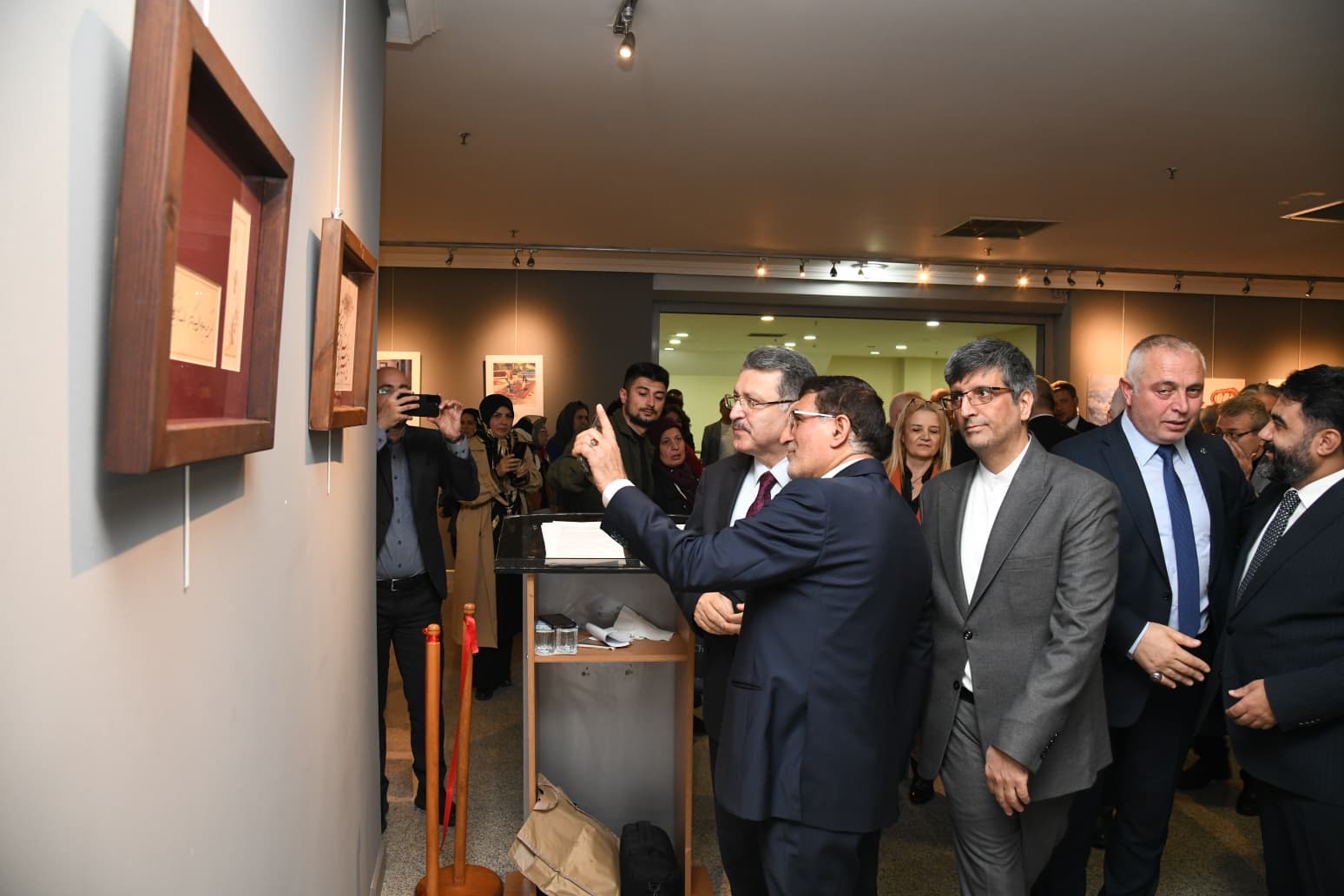 A73574E9 404F 4A16 B53E 9Aed05E38E17