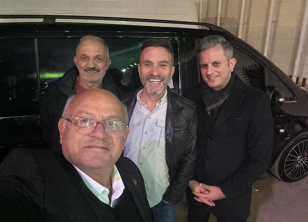 B A B D9 D B A 8 F C6 4 D B E A498 9 F7 B8995 E C33