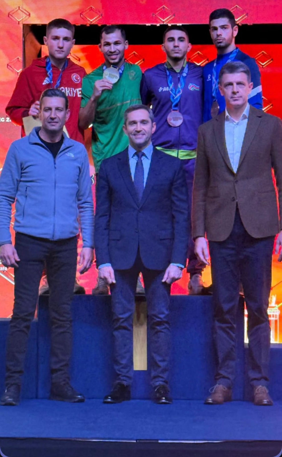 B6Fde2Eb A3D9 4250 B268 343462B7C3Af