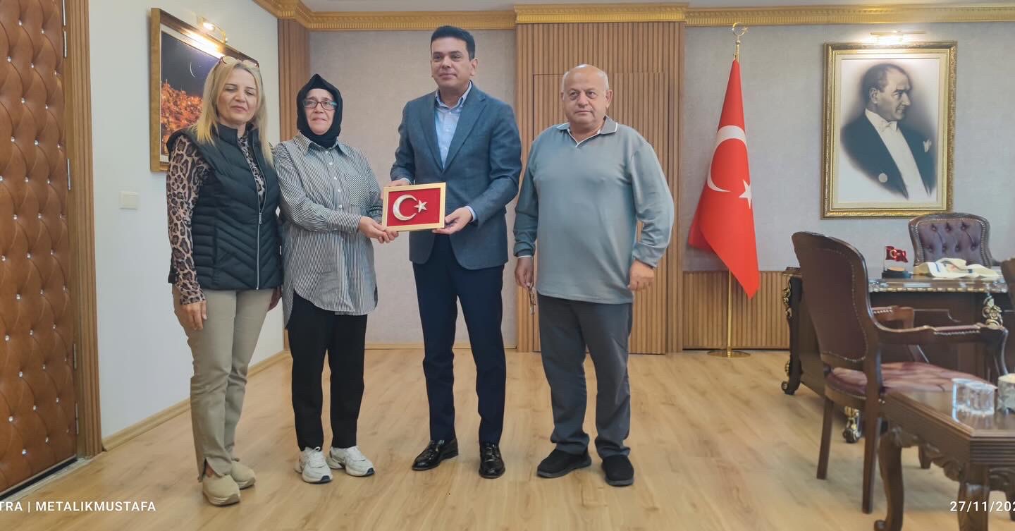 D F F709 D3 3 B98 41 E1 8964 33 E F A A6 D B2 E B