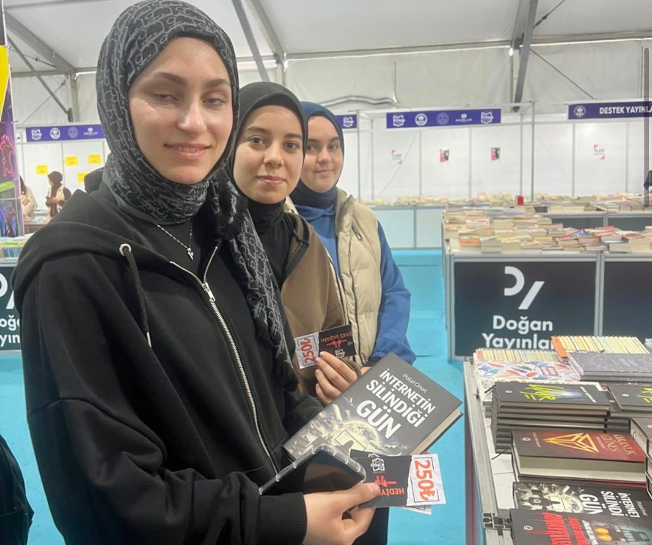 Dc95D414 A281 4Fd4 9F35 9C72B2C65A76