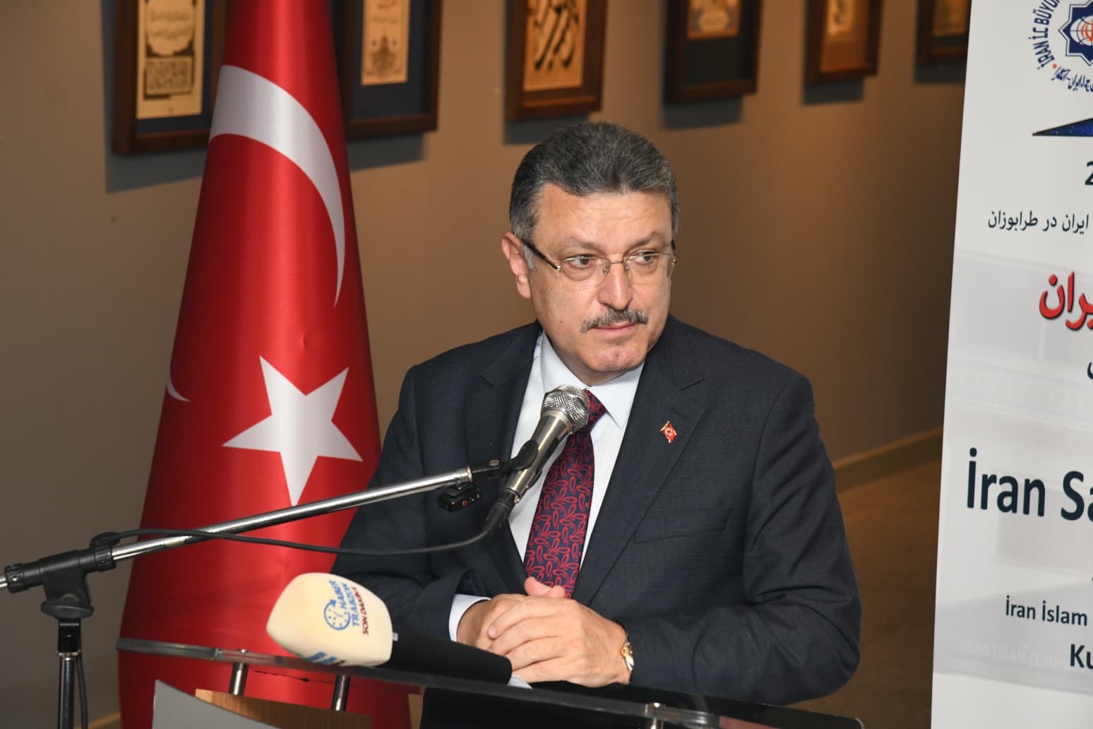 De3A5324 Ab98 40C4 B511 259D668Aa96C