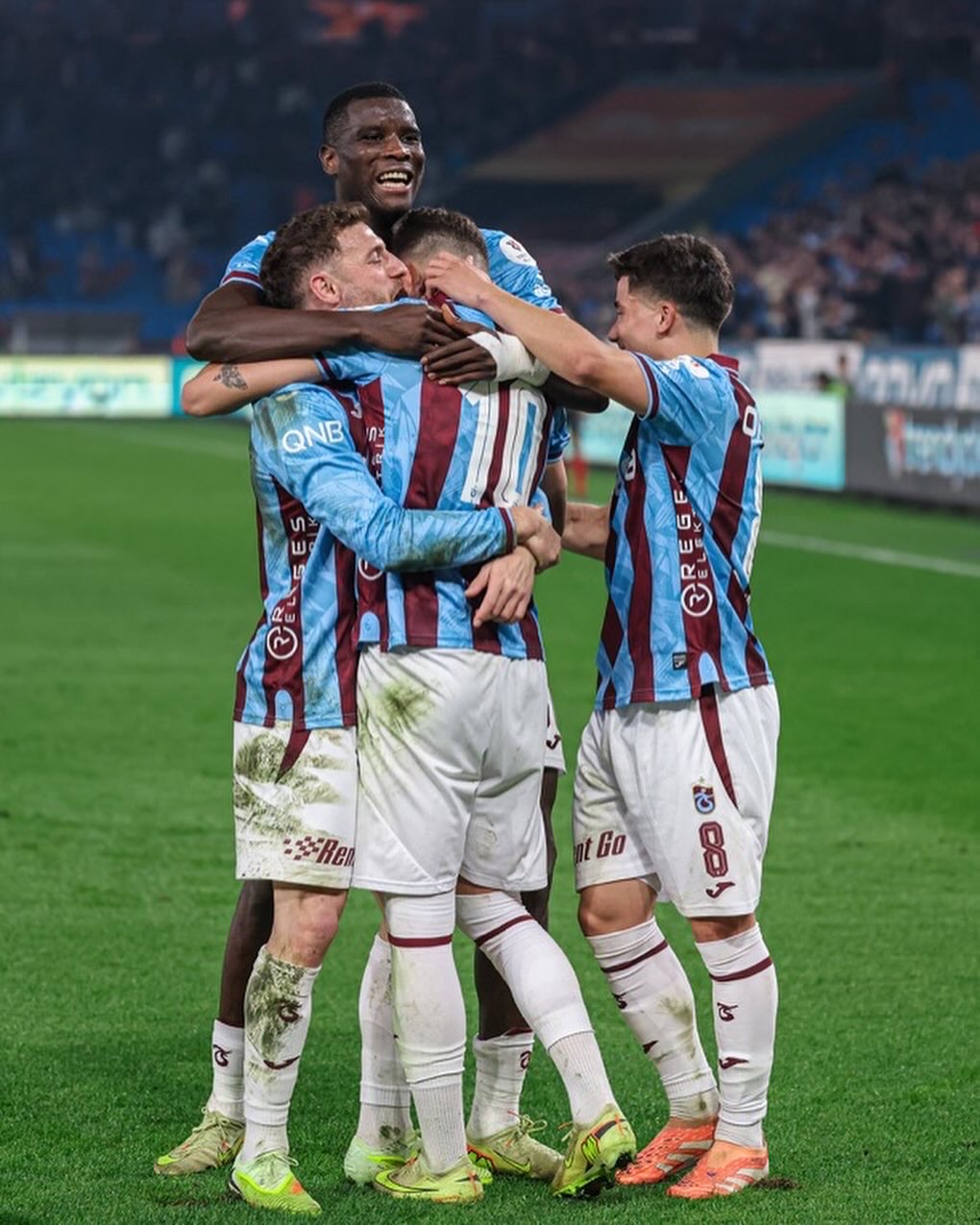 E309 B534 2658 4 D74 A7 E F 2 A5 E8 C19 F B36