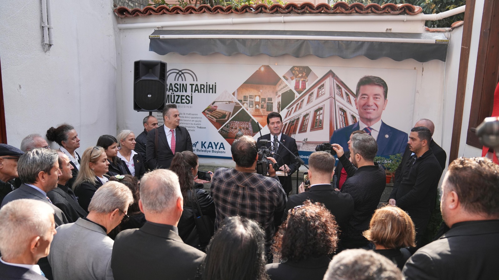 Fbe16F13 4979 4786 B668 0Ea515B2Ed4F